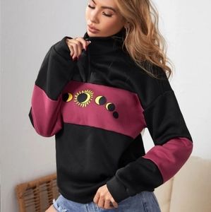 ❤New! Sun and Moon Graphic Sweatshirt